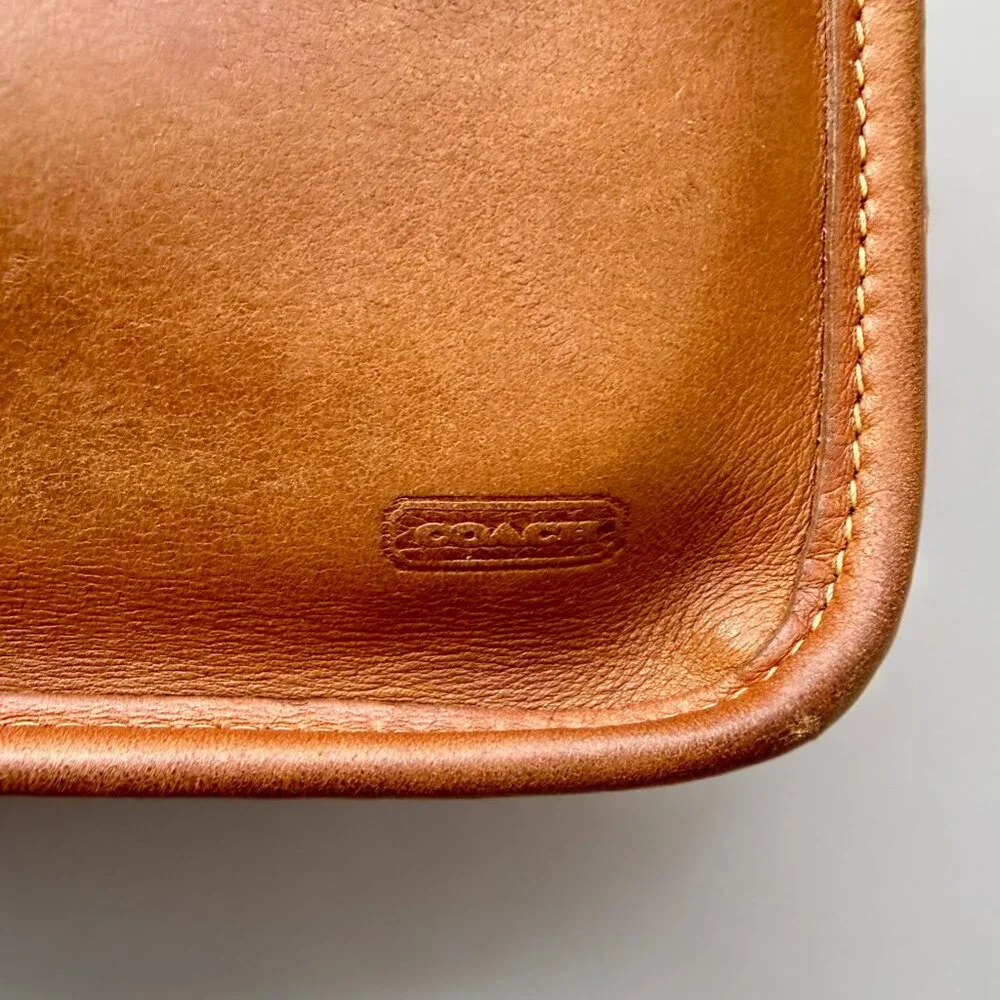 Coach Vintage British Tan Leather Chunky Case Cosmetic Pouch - Picture 5 of 8